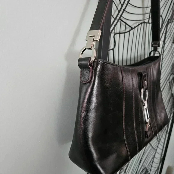 Etienne Aigner | Vienna Collection  Black Genuine Leather Baguette Shoulder Bag - Picture 2 of 15